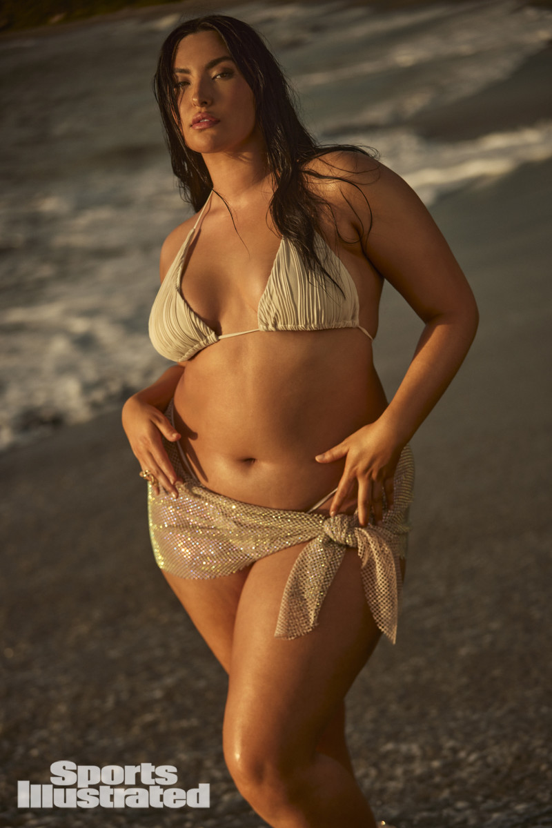 SI2022_Dominica_Yumi_Nu_SHOT_09_096_WMweb